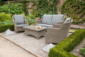 4 Seasons Outdoor Brighton Lounge Set | Garden Furniture Online