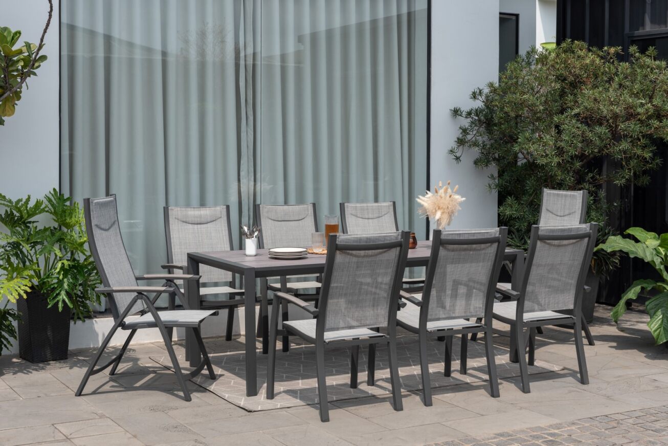 LifestyleGarden Urbanite Panama Dark 8 Seat Mixed Dining Set